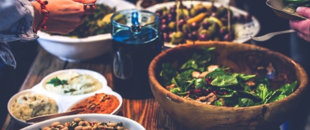 Things To Do https://vacationrentalsoftamarindo.icnd-cdn.com/images/thingstodo/Tamarindo Catering ...jpg